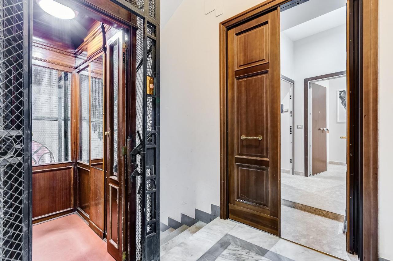 Crystal Trevi Fountain - Romedreamhome Exteriör bild